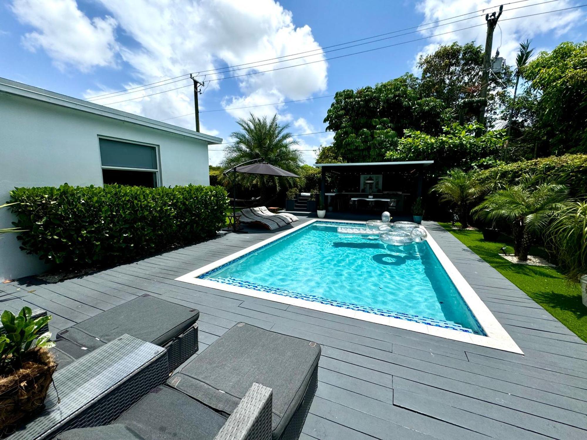 Pura Vida Villa Miami Luaran gambar